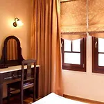 Kynaitha Hotel