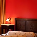 Kynaitha Hotel