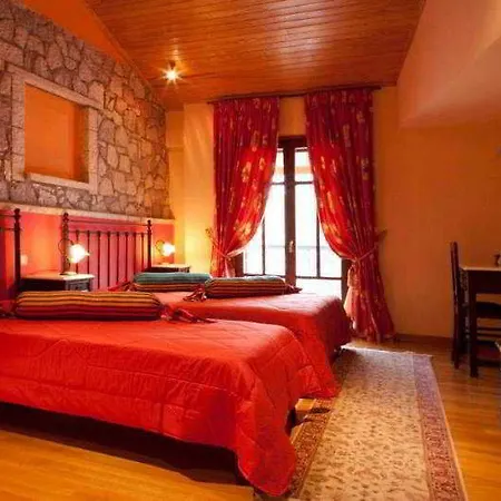 Hotel Kynaitha Kalavryta