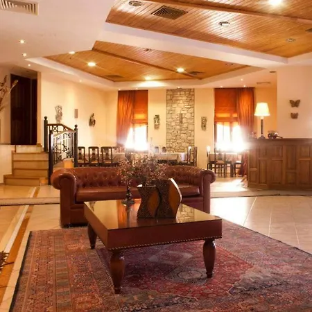 Hotel Kynaitha Kalavryta