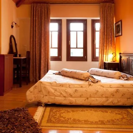 Hotel Kynaitha Kalavryta