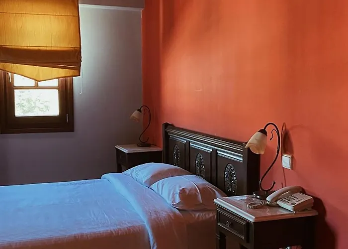 Kynaitha Hotel Kalavryta