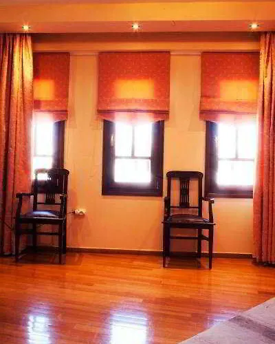 Hotel Kynaitha Kalavryta